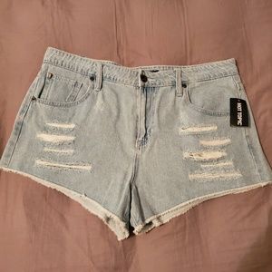 Blackheart high rise shorts